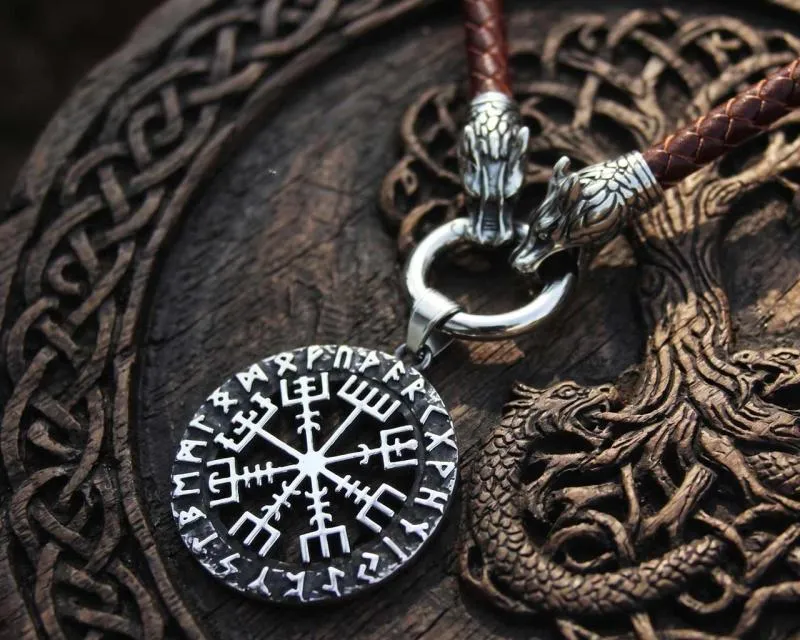 Wolfslederkette Vegvisir
